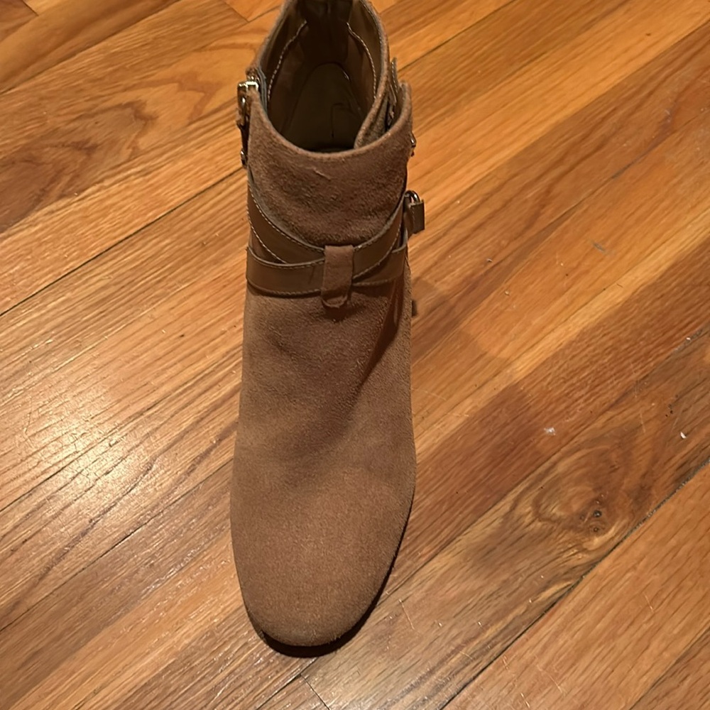 Swede ankle boots